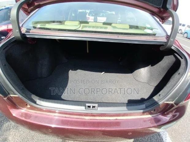 Toyota Premio 2019