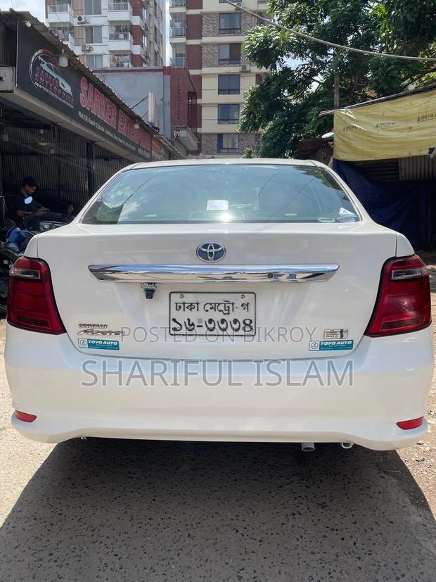Toyota Axio 2017 White