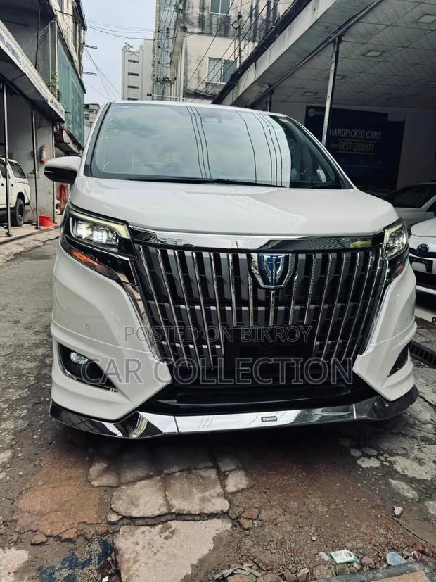 Toyota Esquire 2020 Pearl