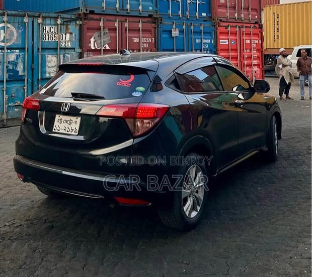 Honda Vezel 1.5 2WD 2014 Black
