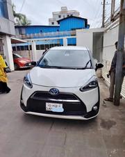 Toyota Sienta 1.5 Hybrid FWD (6-seater) 2015 White for sale