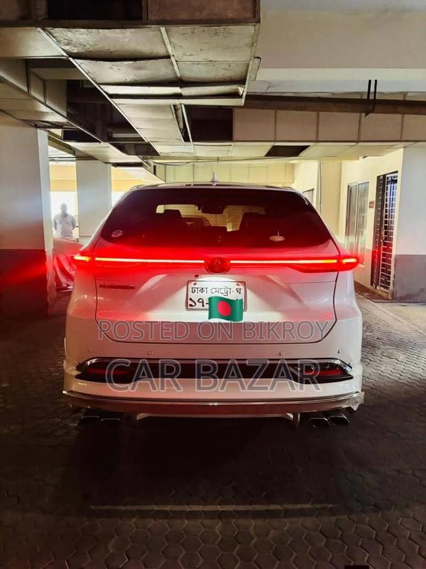 Toyota Harrier 2.0 2020 Pearl