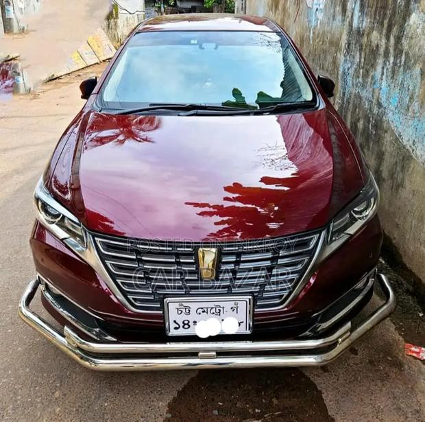 Toyota Premio 1.5 FWD 2019 Maroon