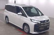 Toyota Noah 2023 Pearl for sale