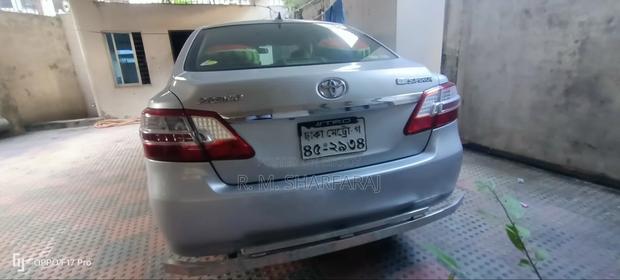 Toyota Premio 2014 Silver