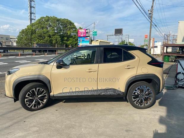 Toyota Yaris Cross 2021 Beige