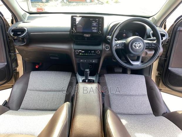 Toyota Yaris Cross 2021 Beige