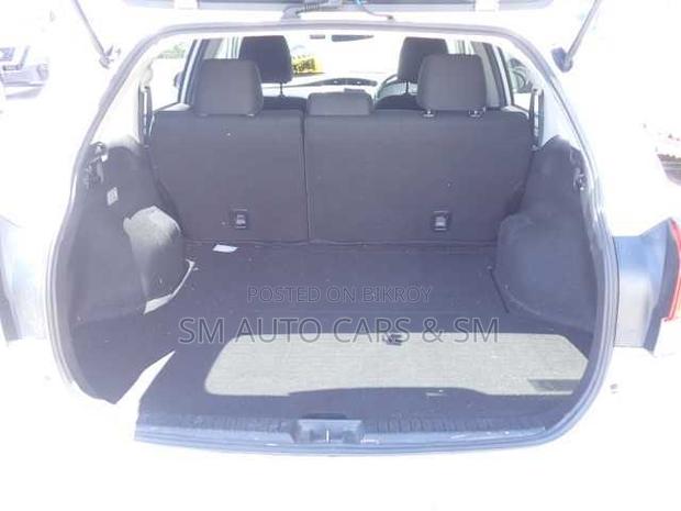 Toyota Corolla Fielder 2021 White