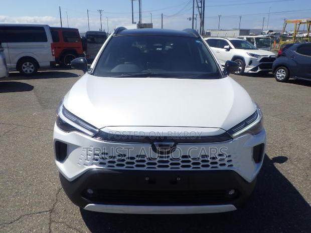 Toyota Corolla Cross 2026 Pearl