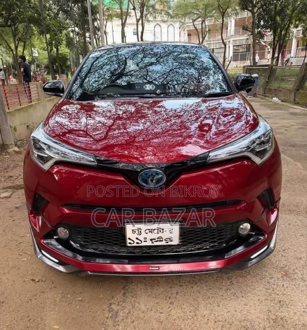 Toyota C-Hr 2017 Red