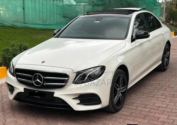 Mercedes-Benz E220 2020 White