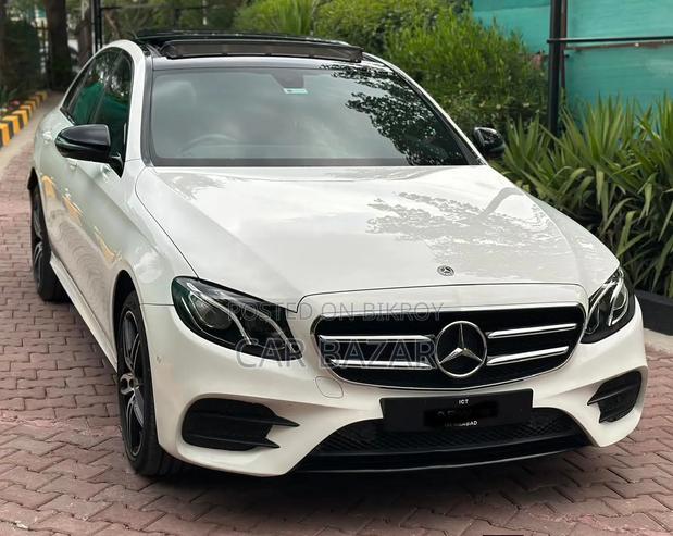Mercedes-Benz E220 2020 White
