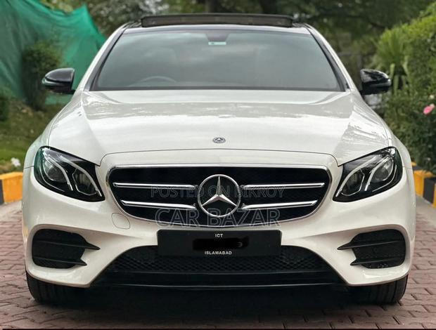 Mercedes-Benz E220 2020 White