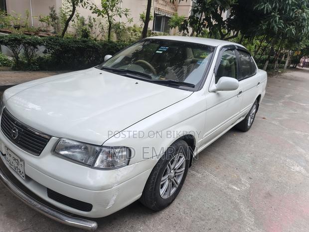 Nissan Sunny B15 Sedan 1.5 2003 Pearl