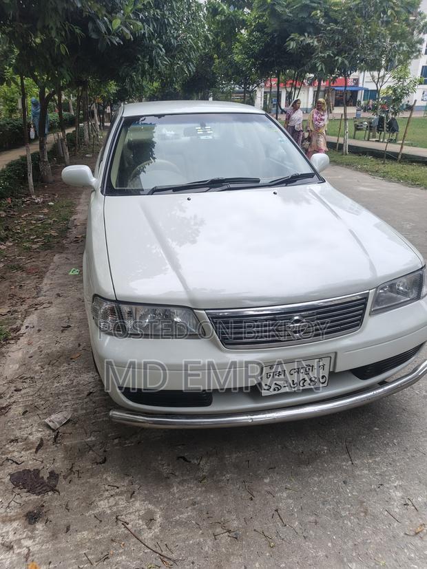 Nissan Sunny B15 Sedan 1.5 2003 Pearl