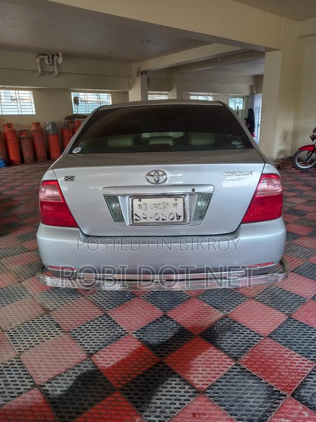 Toyota Corolla 2004 Silver
