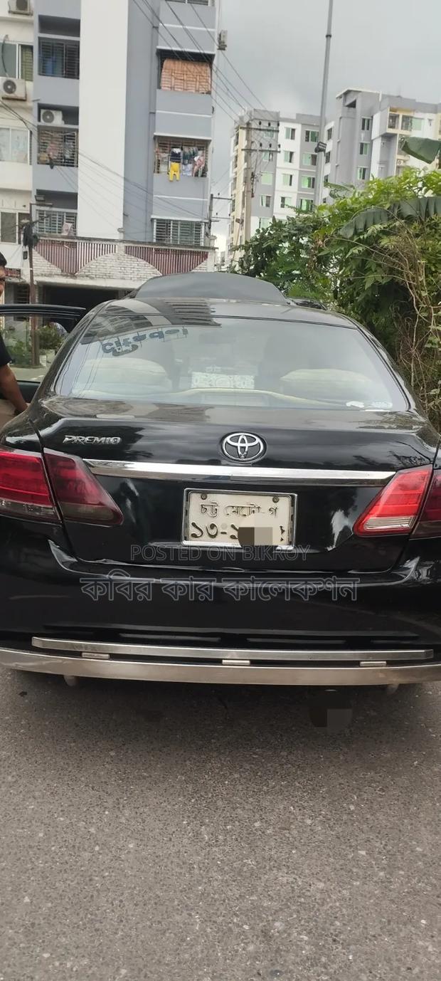 Toyota Premio 2010 Black