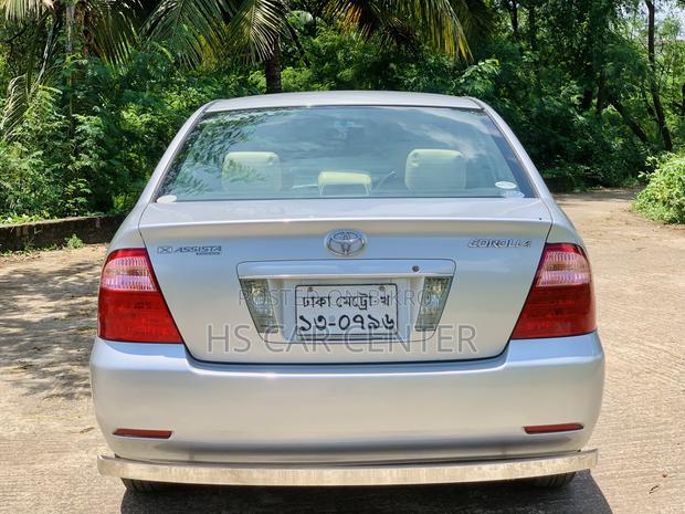 Toyota Corolla Sedan Automatic 2005 Silver