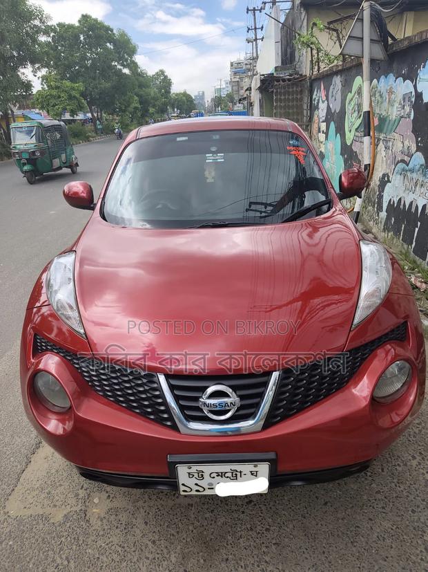 Nissan Juke 2011 Red