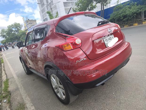 Nissan Juke 2011 Red