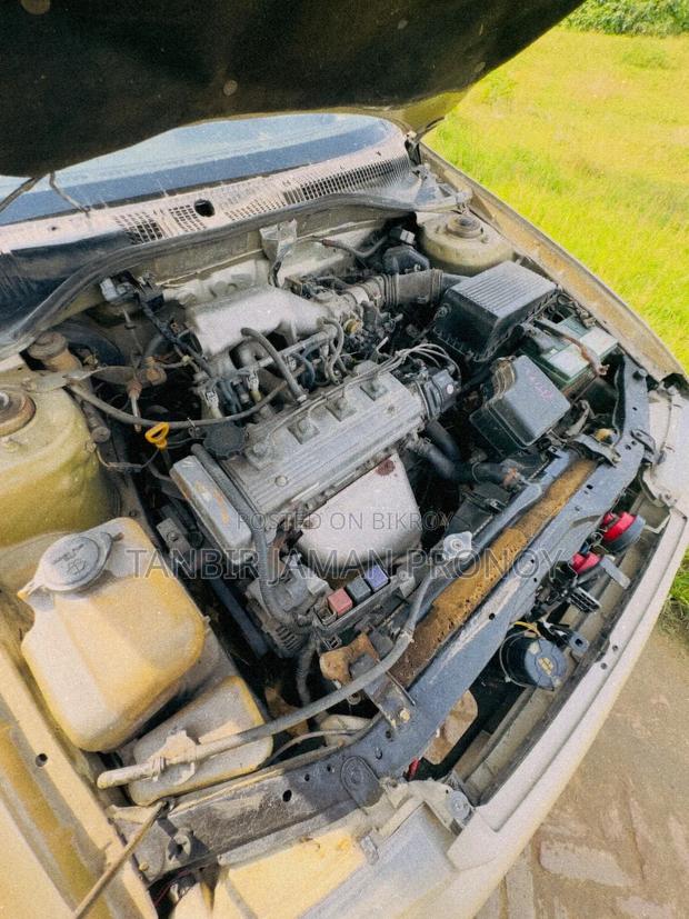 Toyota Corolla 1990 Silver