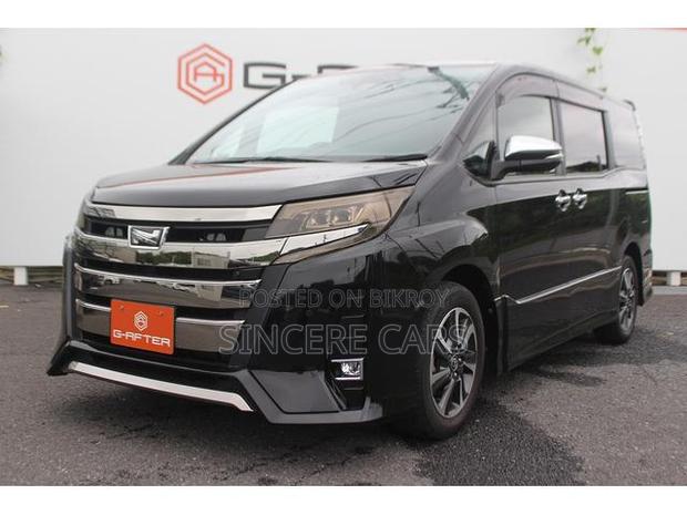 Toyota Noah 2021 Black