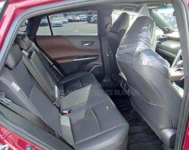 Toyota Harrier 2.5 Hybrid 4WD 2021 Red