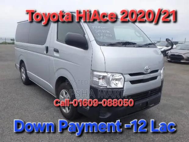 Toyota Corolla Fielder 2020 Silver