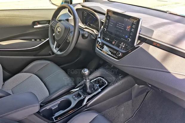 Toyota Corolla 2019 Blue