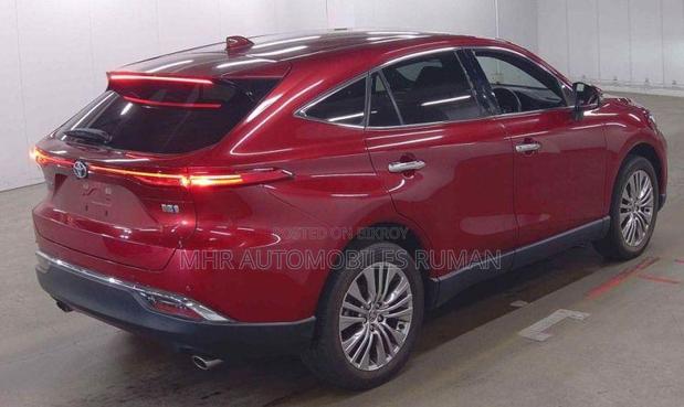 Toyota Harrier 2.5 Hybrid 2021 Red