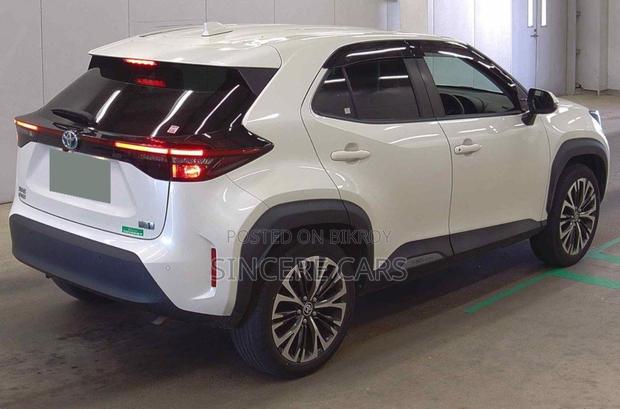 Toyota Yaris Cross 2021 Pearl