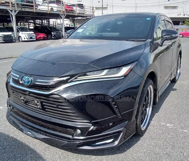 Toyota Harrier 2.5 Hybrid 2021 Black