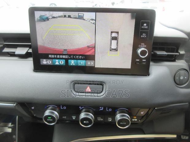 Honda Vezel 2021 Red