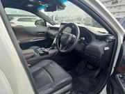 Toyota Harrier 2.5 Hybrid 2021 Pearl for sale
