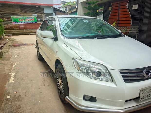 Toyota Axio 2011 Pearl