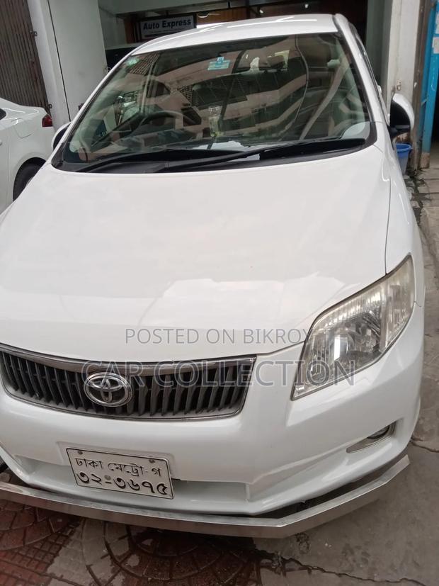 Toyota Axio 2012 Pearl