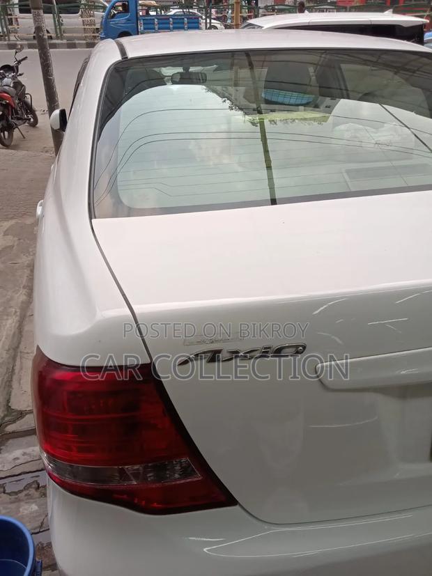 Toyota Axio 2012 Pearl