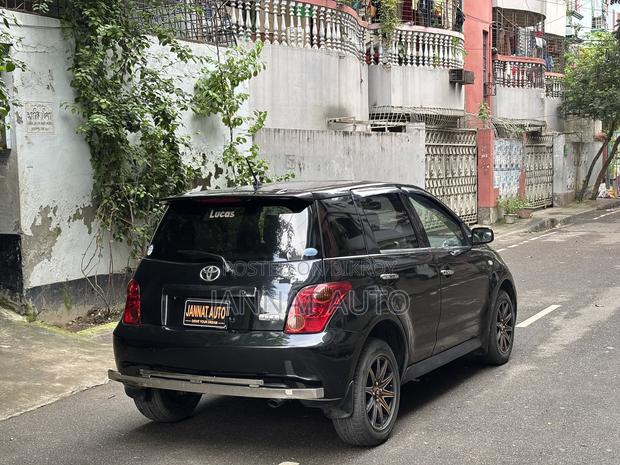 Toyota IST 2004 Black