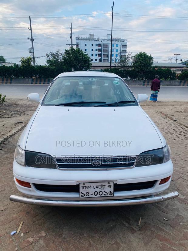 Toyota Corona 1998 White