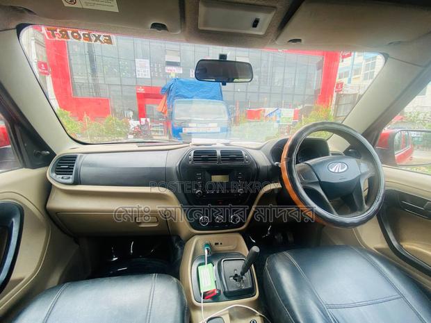Mahindra Scorpio 2017 Red