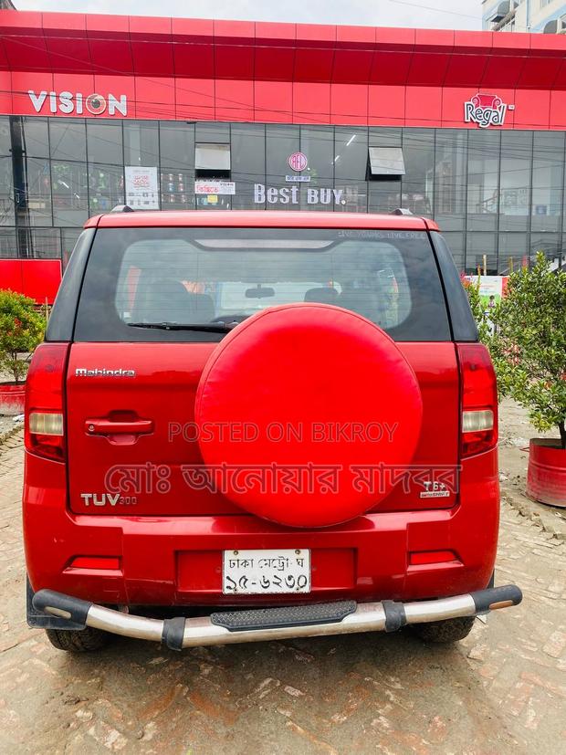 Mahindra Scorpio 2017 Red
