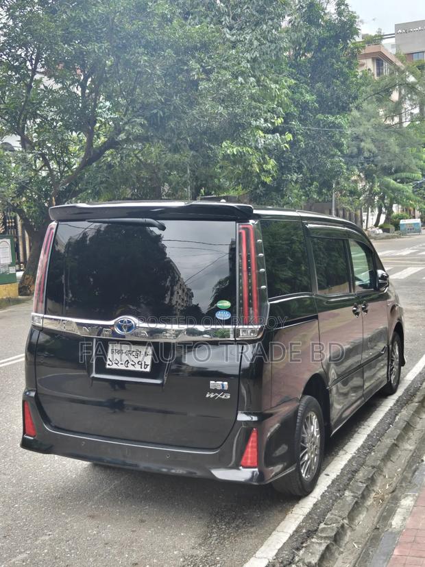Toyota Noah 2019 Black