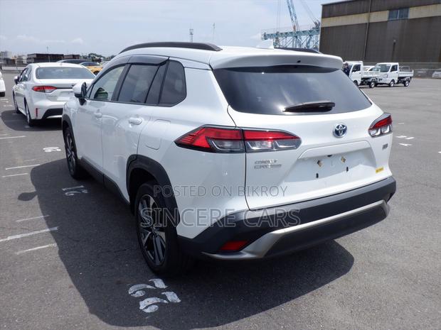Toyota Corolla Cross 2021 Pearl