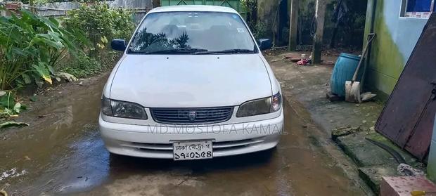 New Toyota Corolla Sedan 1999 White
