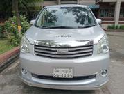 Toyota Noah 2013 Silver for sale