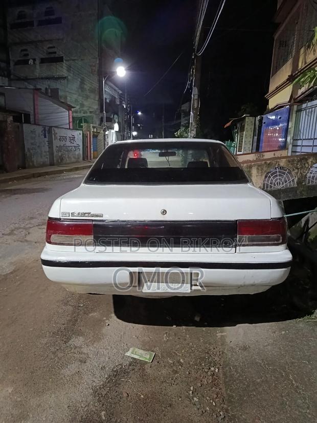 Toyota Carina 1992 White