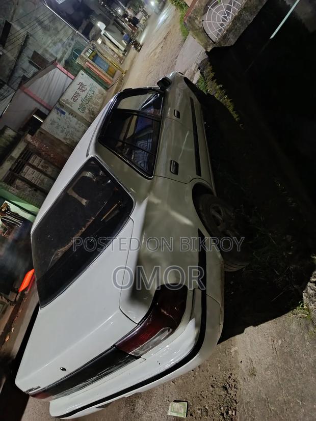 Toyota Carina 1992 White