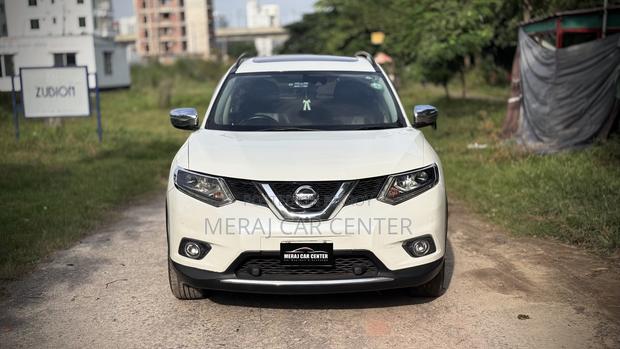 Nissan X-Trail 2.0 Hybrid FWD 2015 White