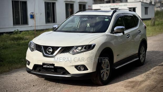 Nissan X-Trail 2.0 Hybrid FWD 2015 White