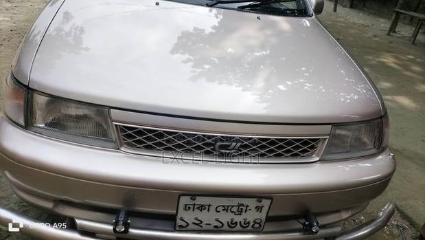 Toyota Corsa 1997 Gold